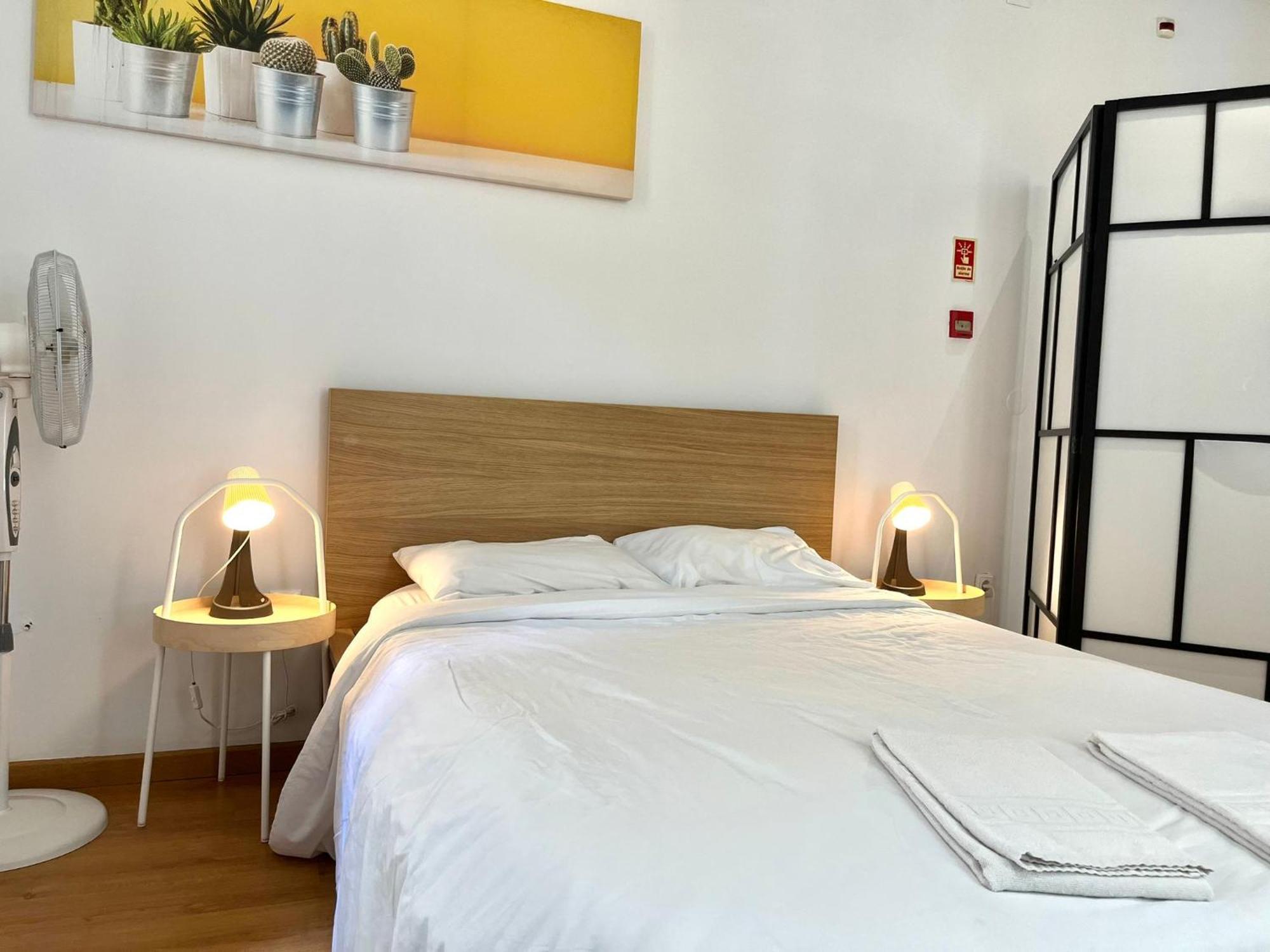 2 Bedroom Apartment - Bairro Alto Residence リスボン エクステリア 写真