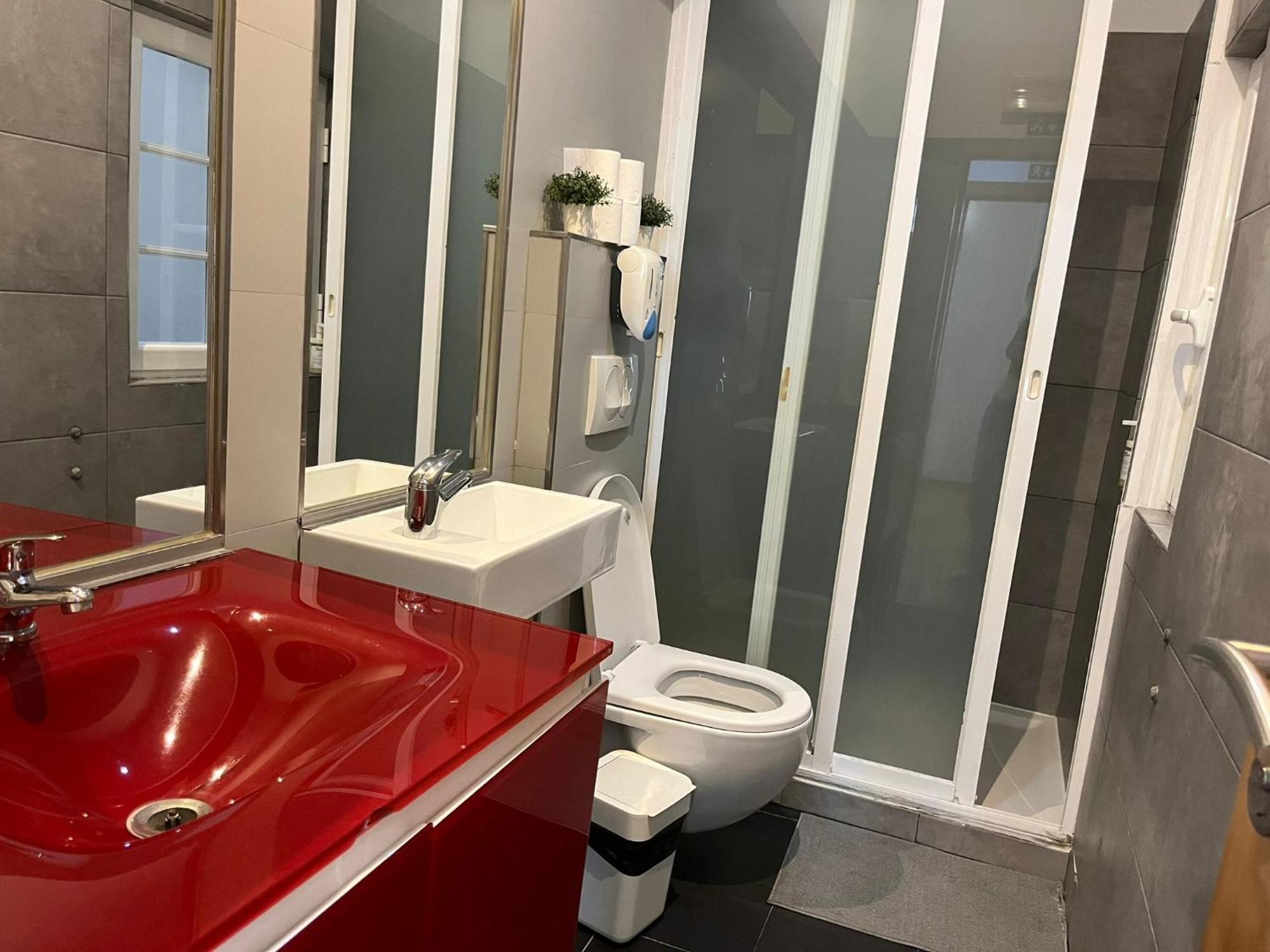 2 Bedroom Apartment - Bairro Alto Residence リスボン エクステリア 写真